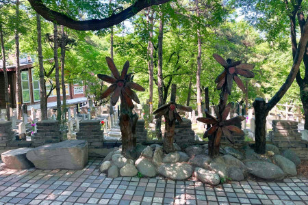 北京市海淀区金山陵园园区景观图