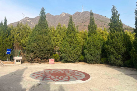 景仰园陵园景观图