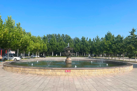 灵山宝塔景观图