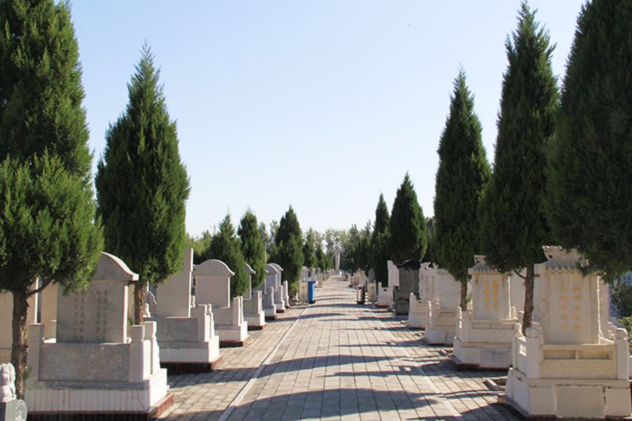 北京市通州区惠灵山陵园墓区环境图