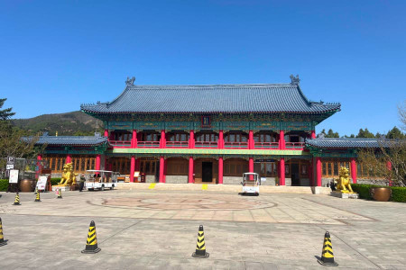 清东陵万佛园业务大厅图