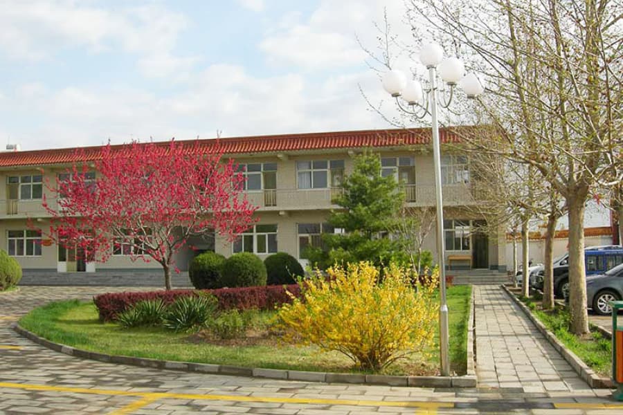 高静园景观图