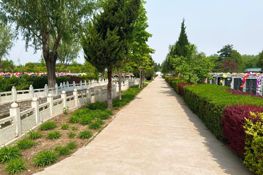 北京市大兴区天堂墓园墓区环境图