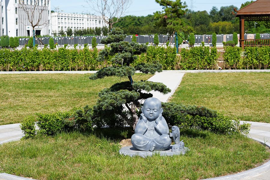 万桐园公墓景观图