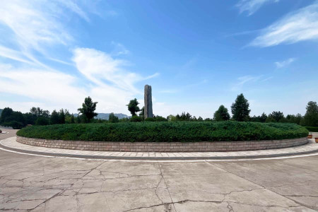 中华永久陵园景观图