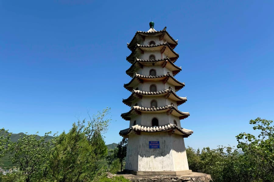 北京市平谷区归山陵园园区古塔图